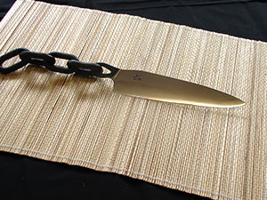 Kunstvolles Messer mit Griff aus Kettengliedern